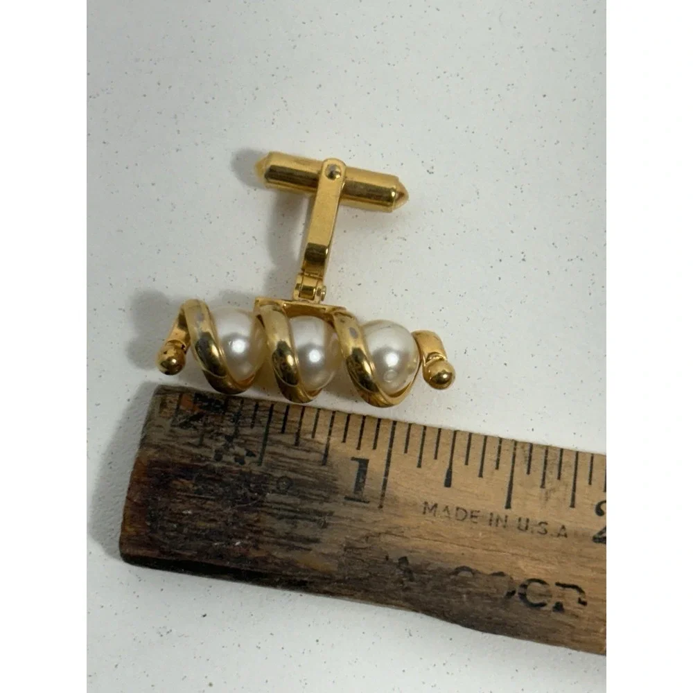Destino Signed Toggle Cufflinks w/ 3 CAGED PEARLS in Spiral Cuff Links Gold Tone
